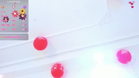 Snapshot of lin_jayani chatting on 02-13-25, 06:05 Lin online show from 02-13-25, 06:05