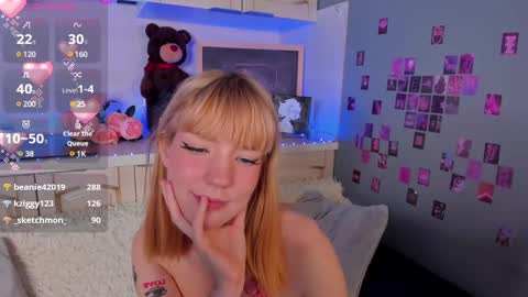 Lina blueeyed    GMT3 1100-1700 Mon Wed Thu Sat Sun online show from 03-01-25, 02:23