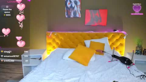 Lina blueeyed    GMT3 1100-1700 Mon Wed Thu Sat Sun online show from 03-12-25, 01:19