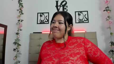 Lina Browm online show from 04-15-26, 09:15