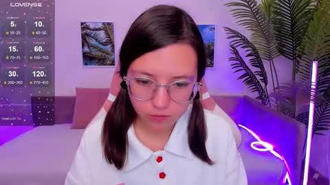Lina online show from 10-06-25, 02:31