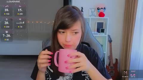 Snapshot of lina_brownie chatting on 07-03-26, 01:56 Lina online show from 07-03-26, 01:56