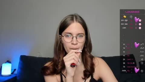 lina hall online show from 12-06-24, 11:11