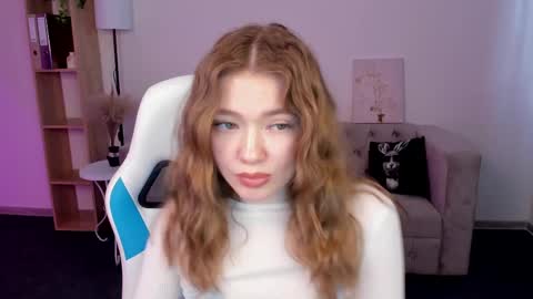 Lina online show from 03-11-25, 06:43