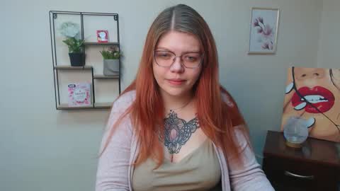 lina_ri online show from 11-17-25, 07:19