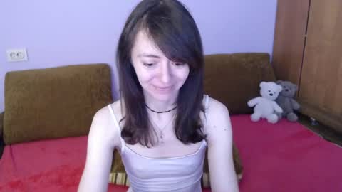 Snapshot of lina_rouge_ chatting on 05-18-26, 05:13 Lina Rouge online show from 05-18-26, 05:13