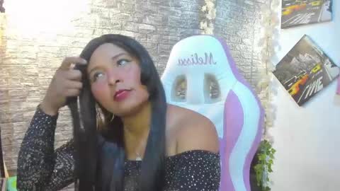 LINA SANCHEZ online show from 04-28-26, 08:36