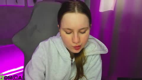 Snapshot of lina_smilee chatting on 03-21-26, 08:19 Lina online show from 03-21-26, 08:19