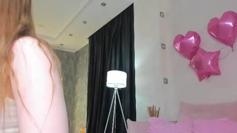 Lina online show from 06-13-26, 01:03