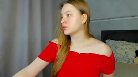 Lina online show from 06-28-26, 01:11