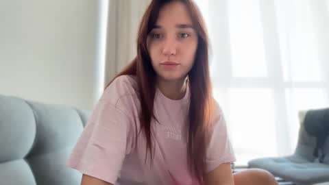 Lina online show from 09-27-25, 07:02