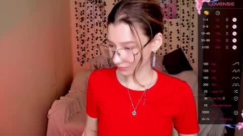 Snapshot of linablossom chatting on 11-30-25, 07:12 Lina online show from 11-30-25, 07:12