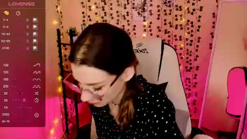 Lina online show from 06-16-26, 02:25
