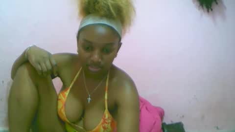 linah1123 online show from 11-02-25, 07:16