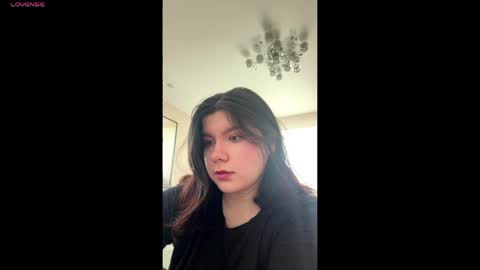 linaligurts online show from 05-17-26, 08:45