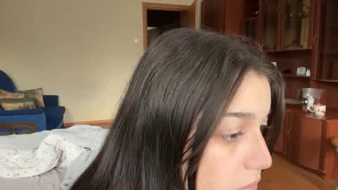 Snapshot of linamurrrr chatting on 09-19-25, 09:43 Nicolas and Lina online show from 09-19-25, 09:43