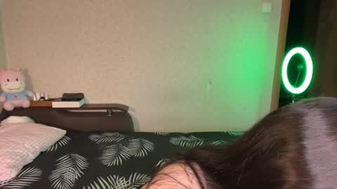 Snapshot of linamurrrr chatting on 11-28-25, 08:50 Nicolas and Lina online show from 11-28-25, 08:50