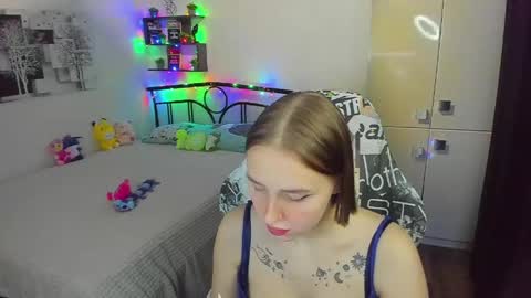 Lina online show from 04-29-26, 12:16