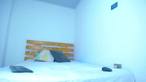 Snapshot of lincoln_smith chatting on 02-16-26, 07:54 Lincoln online show from 02-16-26, 07:54