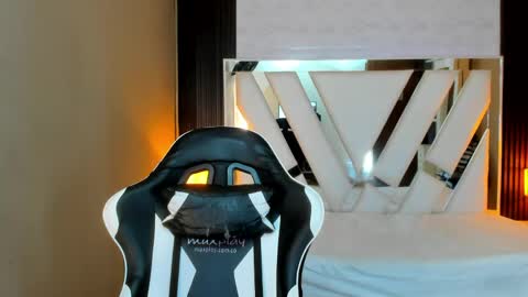  Linda  online show from 05-16-26, 06:39
