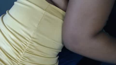 Snapshot of linda_581 chatting on 11-25-25, 11:49 linda online show from 11-25-25, 11:49