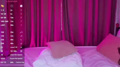 Snapshot of linda__bryant chatting on 12-08-24, 03:43 Linda GMT2 Mon Tu Fri Sa Su 0300am-1000 am online show from 12-08-24, 03:43