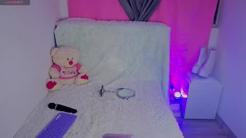 Linda online show from 07-29-26, 03:04