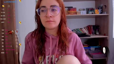 Giggles  online show from 02-22-25, 12:08