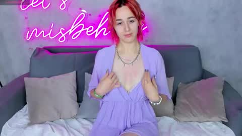 Snapshot of linda_jonys chatting on 12-03-25, 07:38 Linda online show from 12-03-25, 07:38