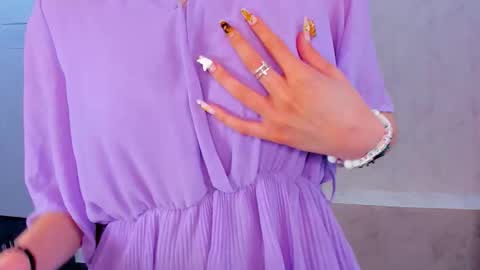 Snapshot of linda_jonys chatting on 02-19-26, 07:48 Linda online show from 02-19-26, 07:48