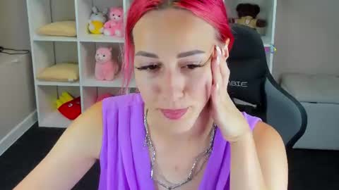 Linda online show from 07-28-26, 01:10