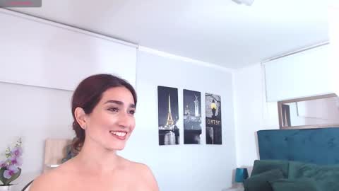 Maria Paula online show from 02-25-26, 12:15