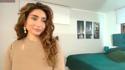 Maria Paula online show from 07-11-26, 10:18
