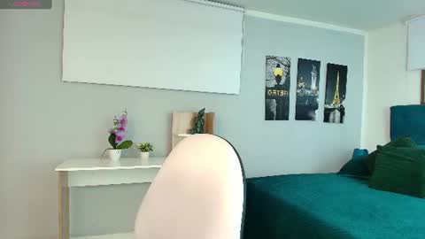Maria Paula online show from 07-23-26, 10:24