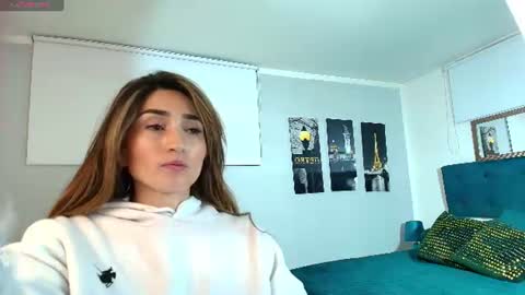 Maria Paula online show from 07-25-26, 10:02