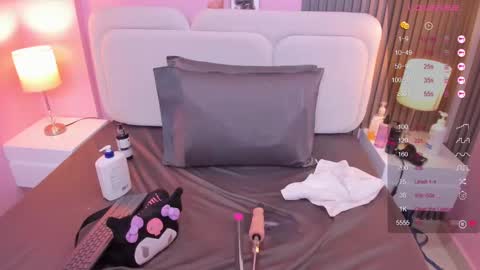 linda_sofi__ online show from 02-18-25, 10:58