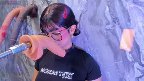 linda_sofi__ online show from 06-18-26, 07:40