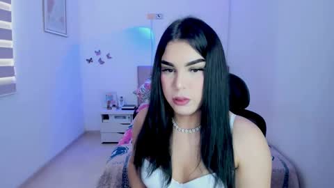   online show from 10-20-25, 05:35