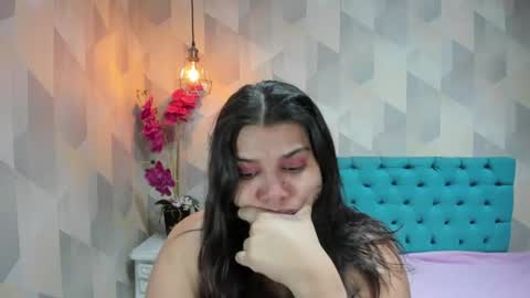    online show from 06-24-26, 11:31
