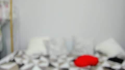 Snapshot of lindainsatiable chatting on 07-02-26, 03:23 Linda online show from 07-02-26, 03:23