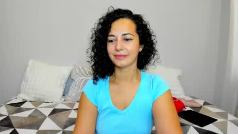 Snapshot of lindainsatiable chatting on 07-20-26, 01:20 Linda online show from 07-20-26, 01:20