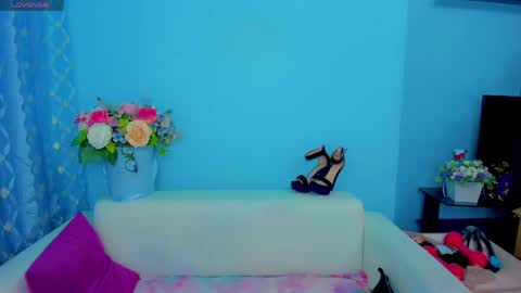 Linda online show from 06-03-26, 03:09