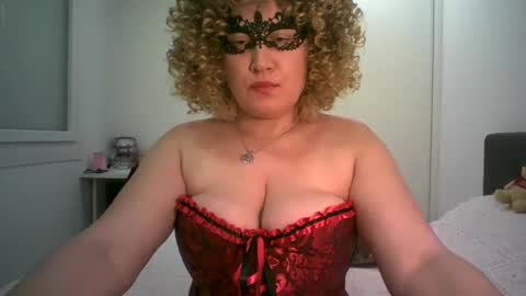 LindaXSmile online show from 03-12-25, 10:17