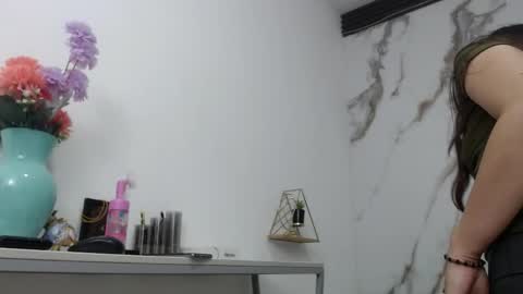  Lindsey  online show from 04-30-26, 12:11