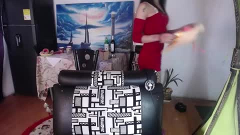 lindsey_2023 online show from 12-29-24, 06:16