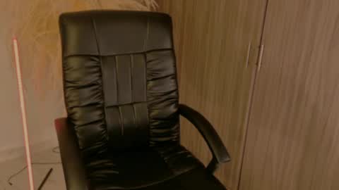 Snapshot of lindseymoss_ chatting on 03-13-26, 01:45 Lindsey Moss online show from 03-13-26, 01:45