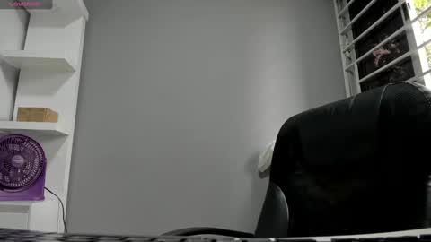Lindsy online show from 10-08-25, 03:53