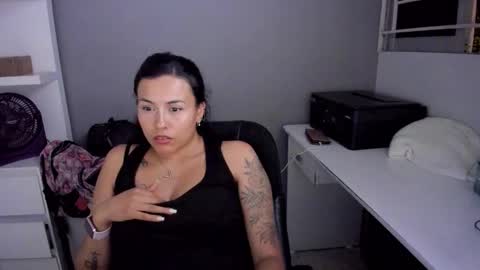 Lindsy online show from 10-19-25, 12:44