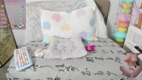 linhh99 online show from 12-23-25, 03:48