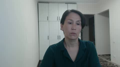 Snapshot of linkisskiss chatting on 03-27-26, 05:57 LinKissKiss online show from 03-27-26, 05:57